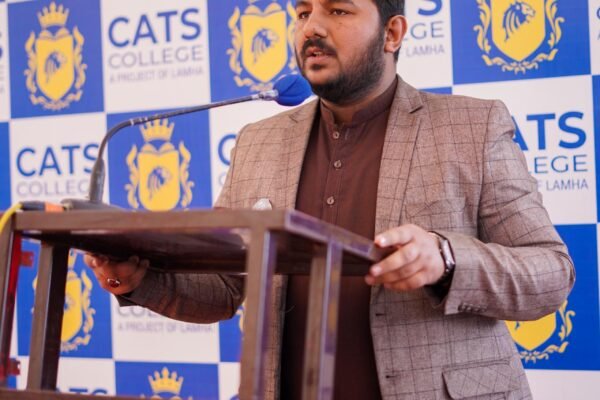 CATS College - School Leadership - -26