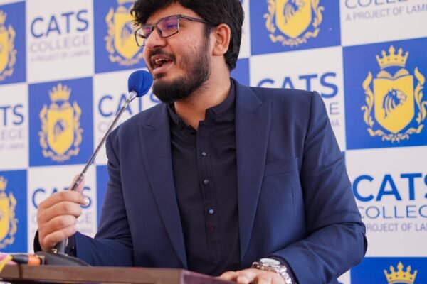 CATS College - School Leadership - -40