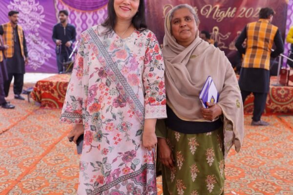 CATS Qawali Night-girls-13