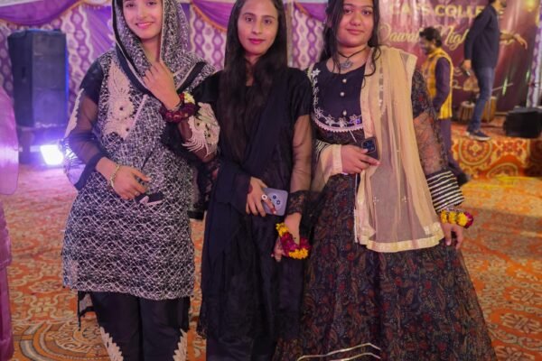 CATS Qawali Night-girls-45